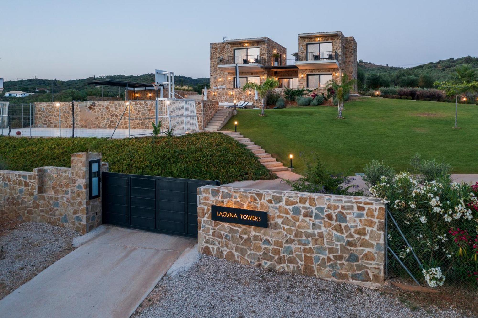 Family & Golf Villa Laguna Towers Gialova Navarino Eksteriør billede